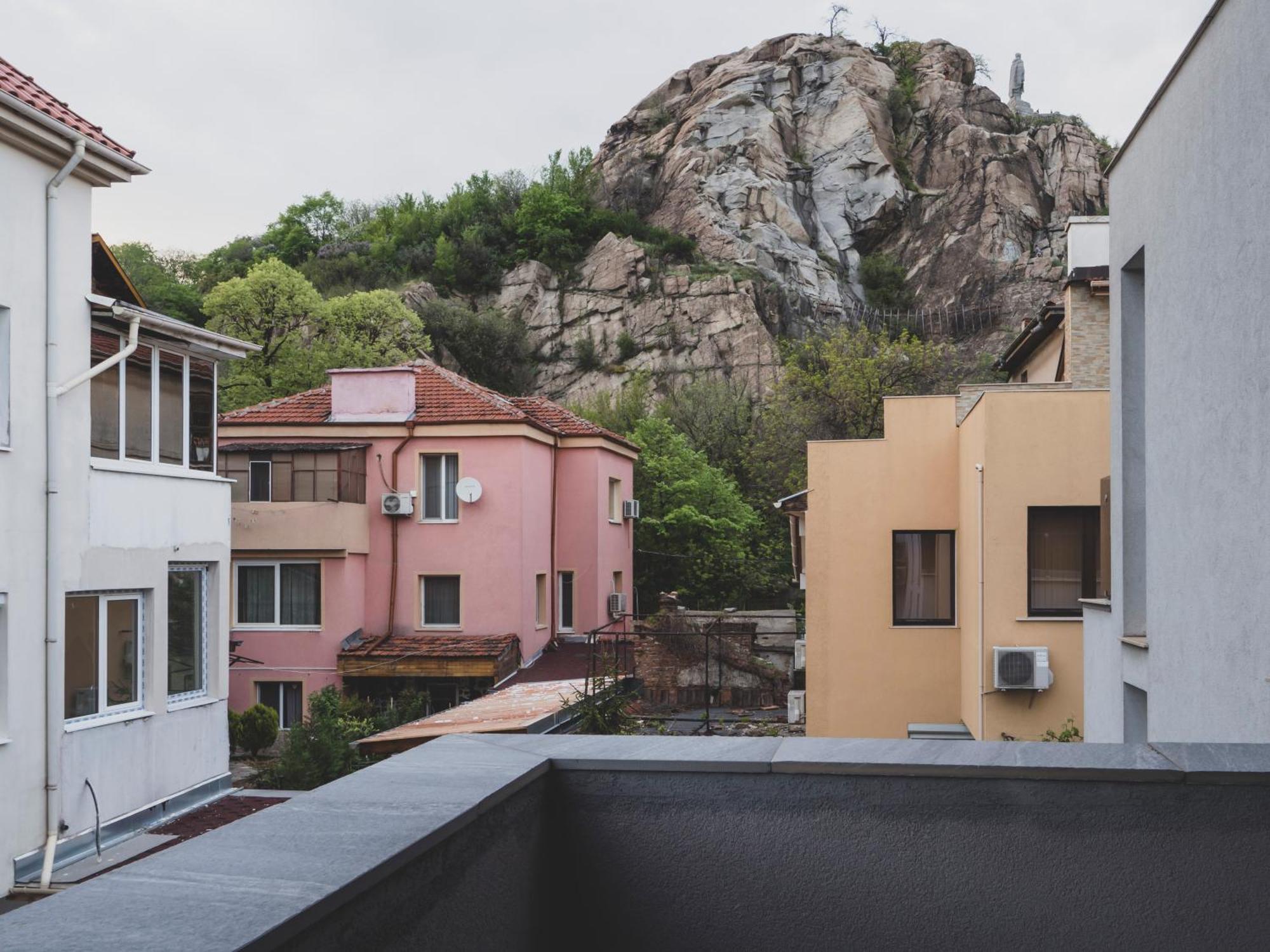 Stylish 1Bd - Free Private Garage Apartamento Plovdiv Exterior foto